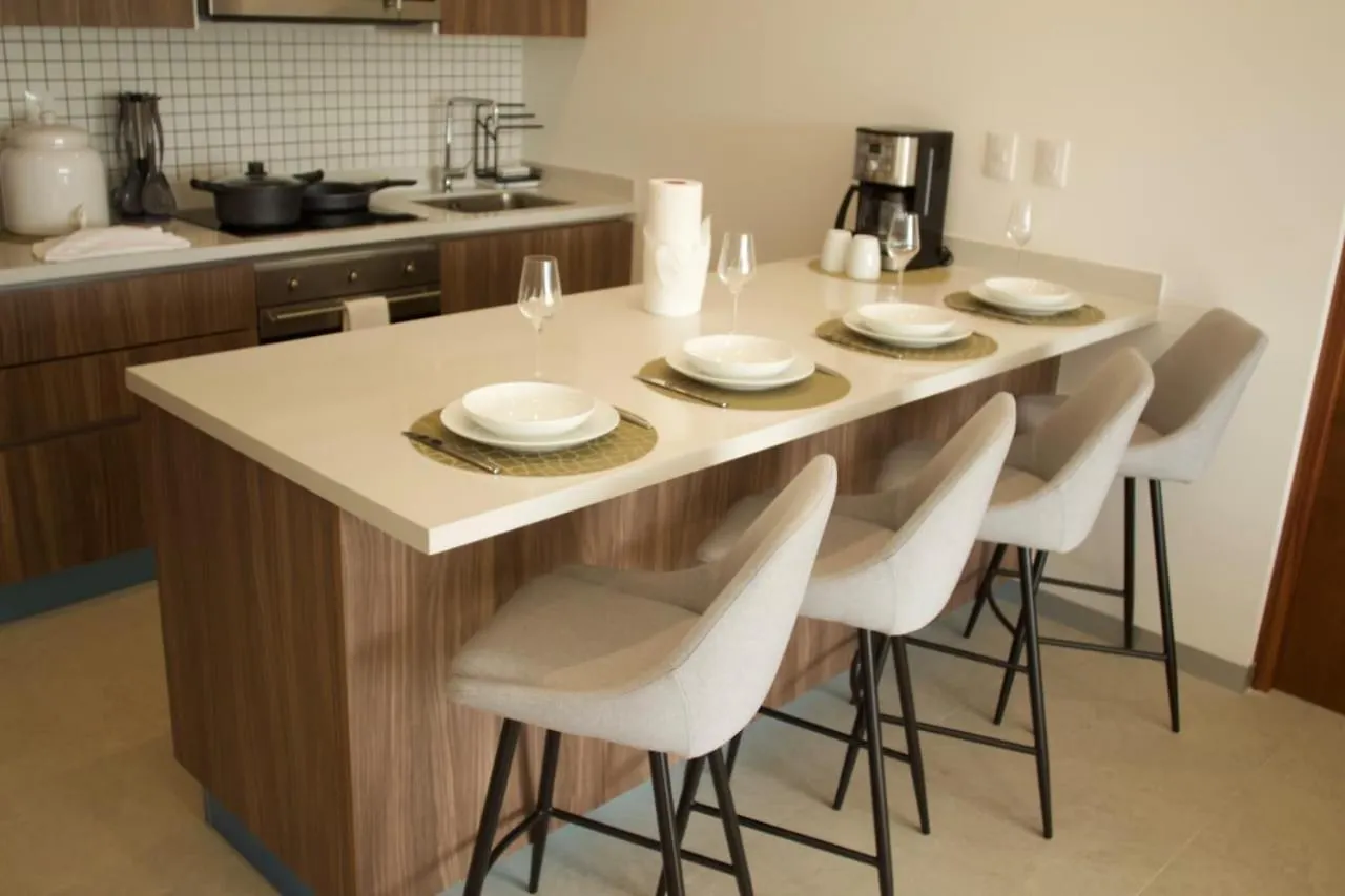 Urban Towers - Brand New Contemporary Apartment In Downtown Playa del Carmen Aparthotel