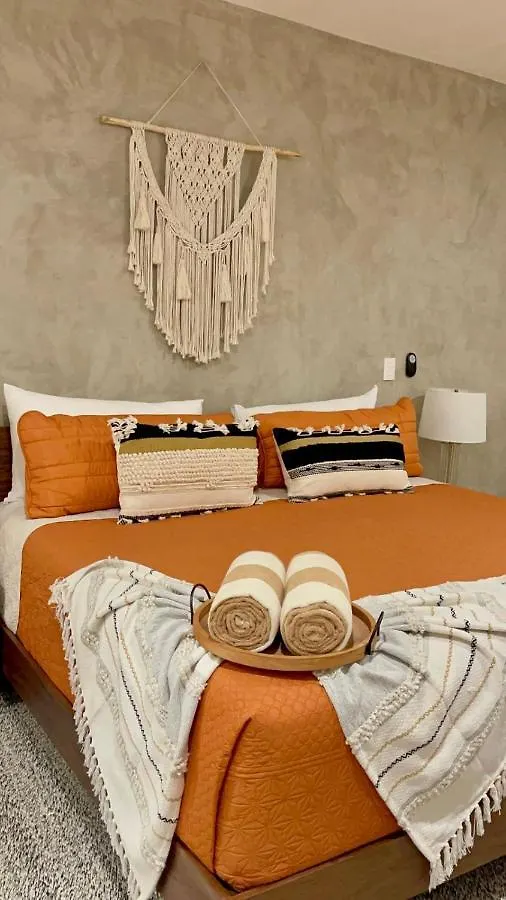 Urban Towers - Brand New Contemporary Apartment In Downtown Playa del Carmen 0*,